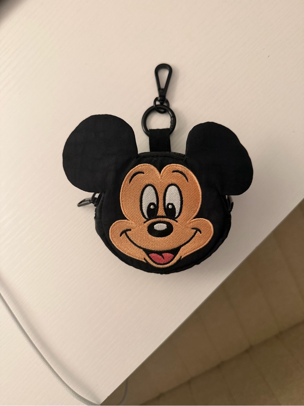 BAGGU Mickey bag charm ⭐️ - Picture 2 of 3